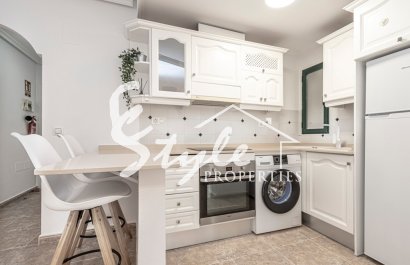 Buy apartment in Costa Blanca close to sea in Cabo Roig. ID: 4094