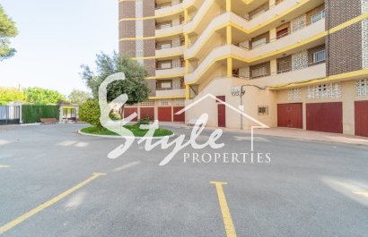 Купить апартаменты в пешей доступности от пляжа в La Zenia в Ориуэла Коста. ID 4110