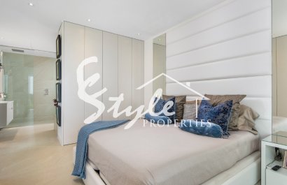 Resale - Villa - Las Colinas - Las Colinas Golf