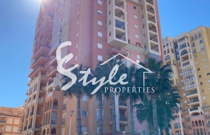 For sale apartment with sea views close to the beach in Atalayas, Torrevieja, Costa Blanca, Spain, ID D3554