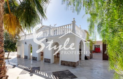 Вторичное жилье - Вилла - Ла Марина