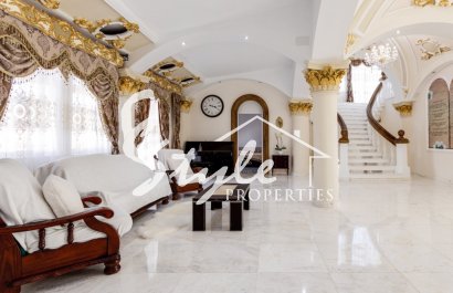 Вторичное жилье - Вилла - Ла Марина