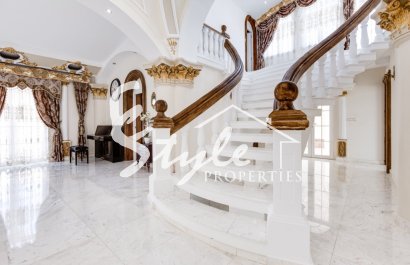 Вторичное жилье - Вилла - Ла Марина