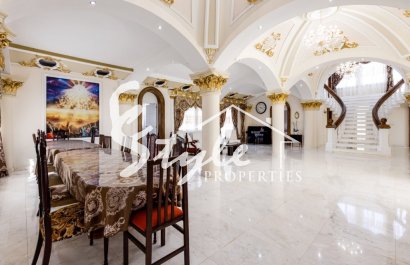 Вторичное жилье - Вилла - Ла Марина