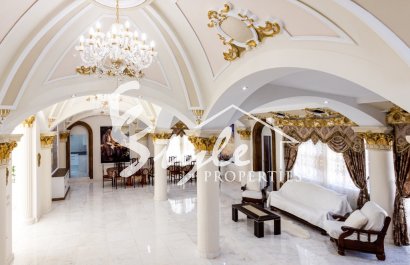 Вторичное жилье - Вилла - Ла Марина