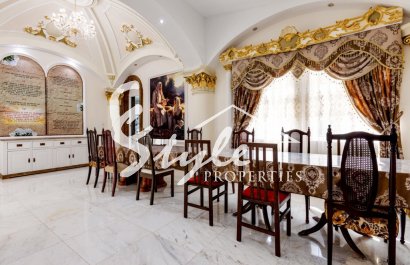 Вторичное жилье - Вилла - Ла Марина