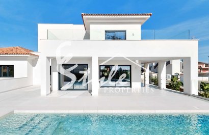 Magnífico chalet Key Ready de 4 dormitorios en venta en Los Montesinos, Costa Blanca Sur, España