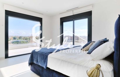 Magnífico chalet Key Ready de 4 dormitorios en venta en Los Montesinos, Costa Blanca Sur, España