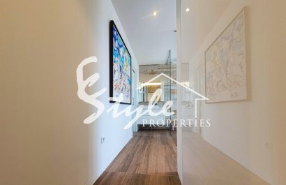 Resale - Apartment - Las Colinas - Las Colinas Golf