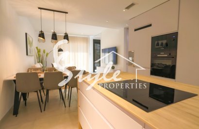 Buy new bungalow close to the sea in San Pedro del Pinatar, Costa Blanca. ID: ON1357