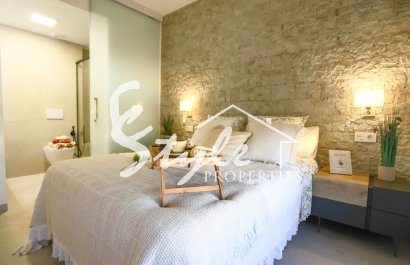 Buy new bungalow close to the sea in San Pedro del Pinatar, Costa Blanca. ID: ON1357