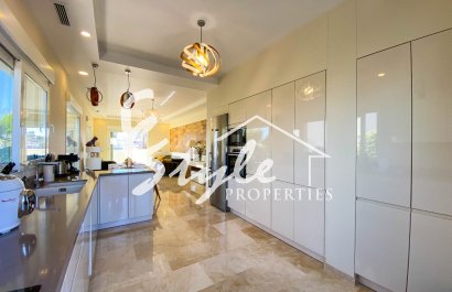 Вторичное жилье - Вилла - Ла Зения