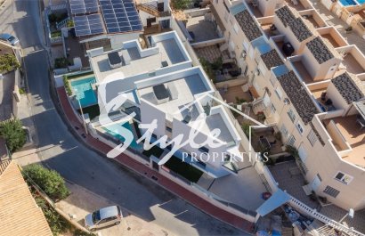 For sale new detached villa close to the beach in La Mata, Torrevieja, Costa Blanca, Spain ON1242