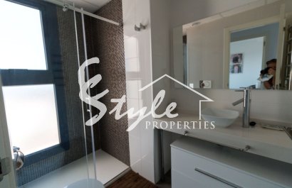 Resale - Apartment - Punta Prima