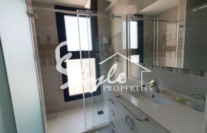 Resale - Apartment - Punta Prima