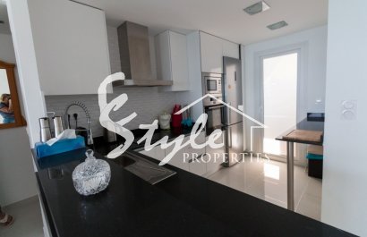 Resale - Apartment - Punta Prima