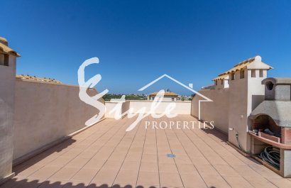 Купить пентхаус у моря с панорамным видом в Кампоамор, Коста Бланка, Испания. ID: 4812