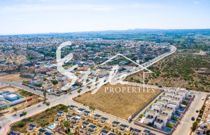 на продажу дом от застройщика на побережье Коста Бланка.ID.ON1237