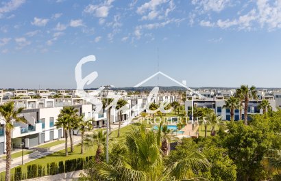 Pisos de obra nueva en venta en El Raso, Guardamar del Segura, Costa Blanca, España.ON1241_2