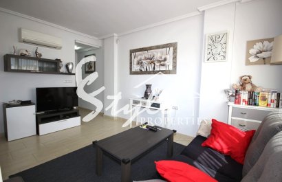 Купить квартиру рядом с морем и пляжем Playa de los Locos в Торревьехе на Коста Бланке. ID 4888