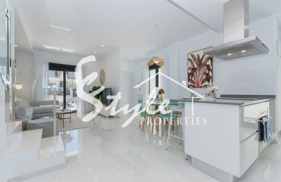 купить виллу в новом комплексе в загородном гольф клубе Виста Белла, ориуэла коста. ID: ON1378