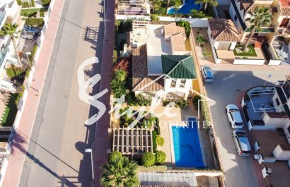 Продается отдельная вилла с бассейном в Донья Пепа, Сьюдад-Кесада, Коста-Бланка, Испания. ID1356