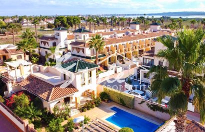 Продается отдельная вилла с бассейном в Донья Пепа, Сьюдад-Кесада, Коста-Бланка, Испания. ID1356