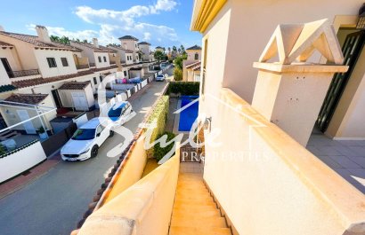 Продается отдельная вилла с бассейном в Донья Пепа, Сьюдад-Кесада, Коста-Бланка, Испания. ID1356