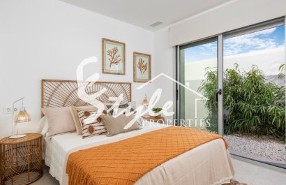 Новые виллы в продаже в Аликанте, Коста-Бланка, Испания. ID:ON1237