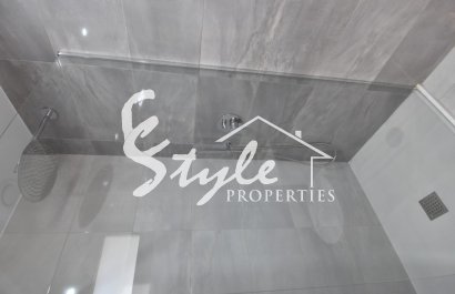 Nuevo - Apartamento - Villamartin