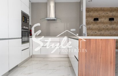 New build villa for sale in Villamartin, Costa Blanca, Spain. ON357_4