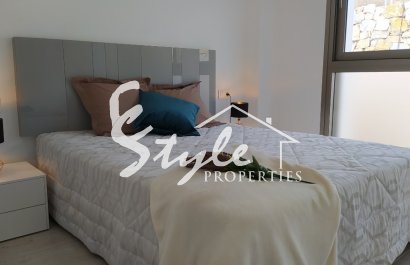 Villas de nueva construcción con piscina privada en venta en Villamartín, Costa Blanca, España. ON1163_3