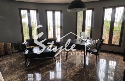 Вторичное жилье - Вилла - Сьюдад Кесада