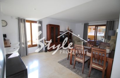 На продажу квартира в закрытом комплексе у моря в Ла Реколета, Пунта Прима, Коста Бланка. ID1259