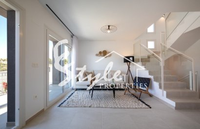 New build townhouses for sale near Elche, Costa Blanca, Spain. ON770