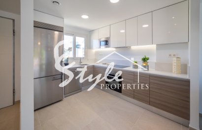 New build townhouses for sale near Elche, Costa Blanca, Spain. ON770