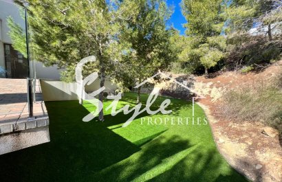 Resale - Villa - Las Colinas - Las Colinas Golf