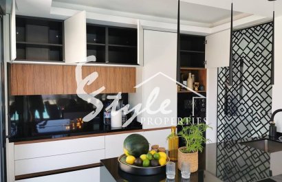 Modern villa for sale in La Florida, Torrevieja, Costa Blanca, Spain. ON1468