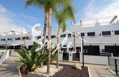 Продается новый таунхаус в Пилар де ла Орадада, Коста Бланка, Испания. ON1478