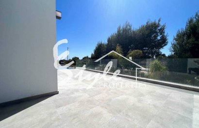 Resale - Villa - Las Colinas - Las Colinas Golf