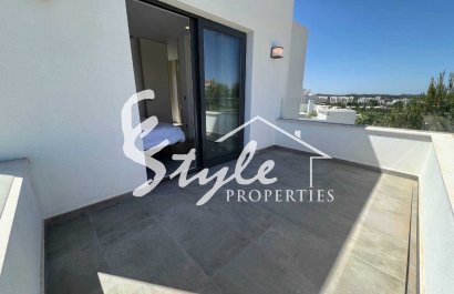 Resale - Villa - Las Colinas - Las Colinas Golf