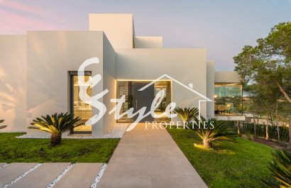 Продается новая роскошная вилла в Лас Колинас, Коста Бланка, Испания. ON1496