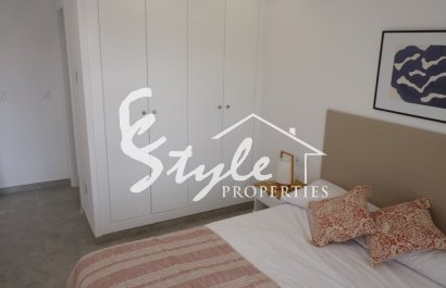 Квартиры в новостройке в Пилар де ла Орадада, Коста Бланка, Испания. ON1512_A