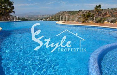 Квартиры в новостройке на продажу в Бенитачель, Коста Бланка, Испания. ON1528