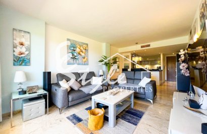 Продается квартира южной ориентации недалеко от пляжа в Ла Энтрада, Пунта Прима, Коста Бланка, Испания. ID3326