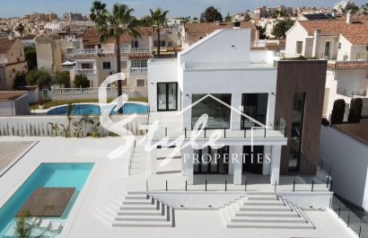 New luxury villa for sale in Torrevieja, Costa Blanca, Spain. ON1545