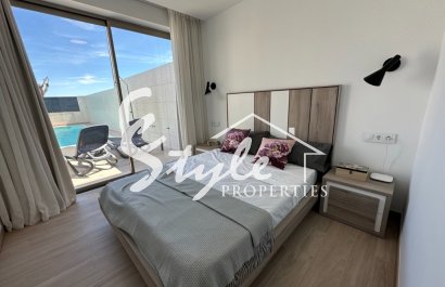 Новые виллы на продажу недалеко от Мар де Кристал в регионе Мурсия, Коста Бланка, Испания.ON1554