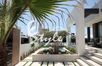 Продается новая вилла в Торревьехе, Коста Бланка, Испания. ON1585