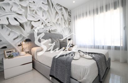 Продается новая вилла в Торревьехе, Коста Бланка, Испания. ON1585