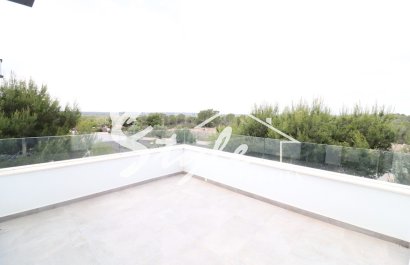 Resale - Villa - Las Colinas - Las Colinas Golf
